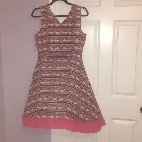 Romeo and Juliet Couture Dress - Picture 2 of 3